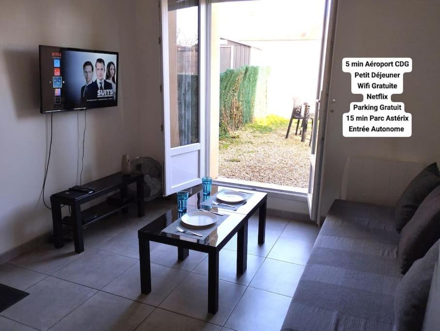 Appartement 2, Jardin, Collation, 5 Min De L'Aeroport Cdg ル・メニル＝アムロ エクステリア 写真